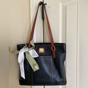 Vintage Dooney & Bourke Bucket Bag